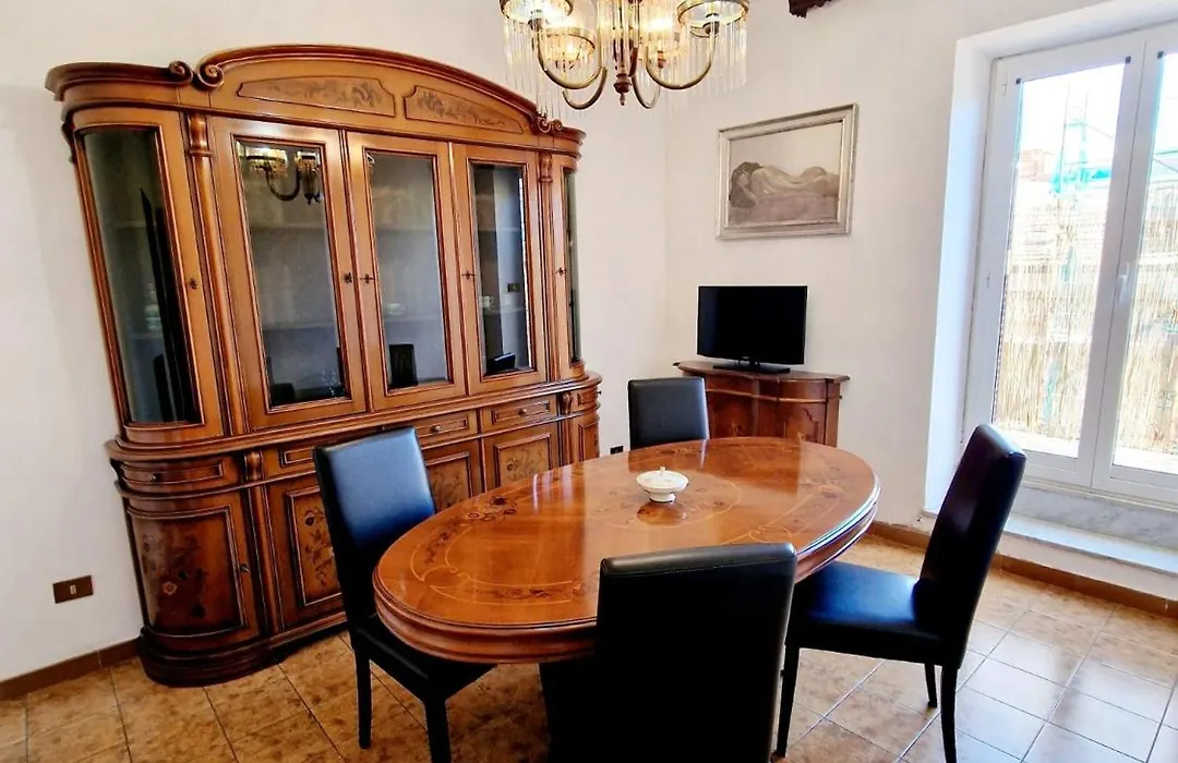 Appartamento-Castro Pretorio-1