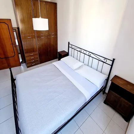 Appartamento-Castro Pretorio-3